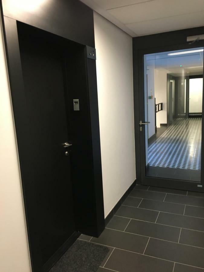 Moko Apartment Parking W Cenie Warsawa Bagian luar foto